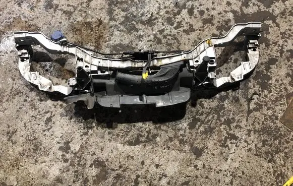 Ford C-MAX II Top upper radiator support slam panel 