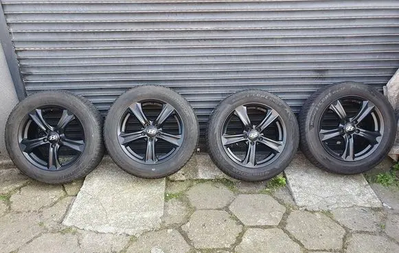 Hyundai Tucson TL R17 alloy rim KH047017
