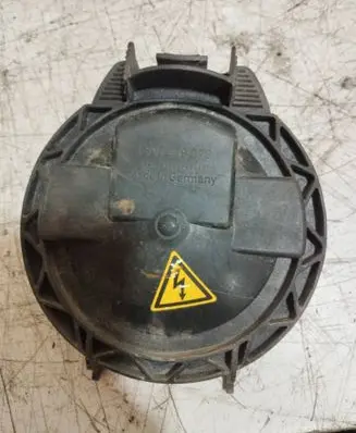 Mercedes-Benz B W245 Headlight/headlamp dust cover 1305219079