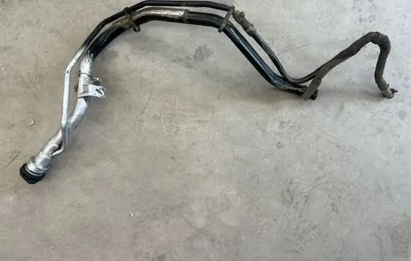 Volvo XC60 Fuel tank filler neck pipe 30792251