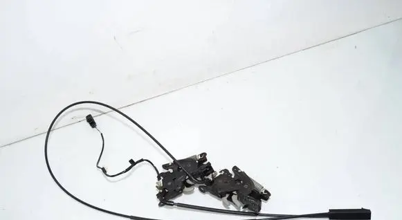 BMW 7 G11 G12 Engine bonnet/hood lock/catch 7347404 7347409 51237347404