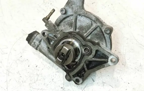 Hyundai ix35 Vacuum pump 288102F000 10K1403920P