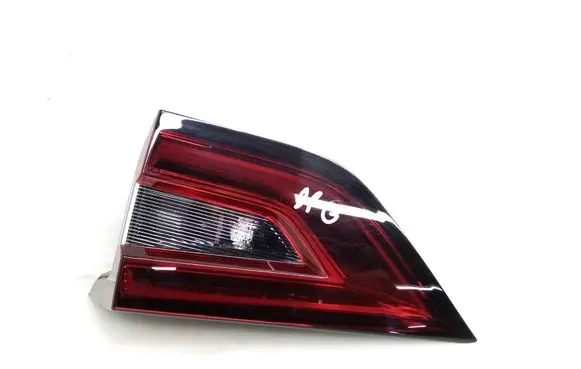 Nissan Juke II F16 Tailgate rear/tail lights 265506PA6A 2sa01435304