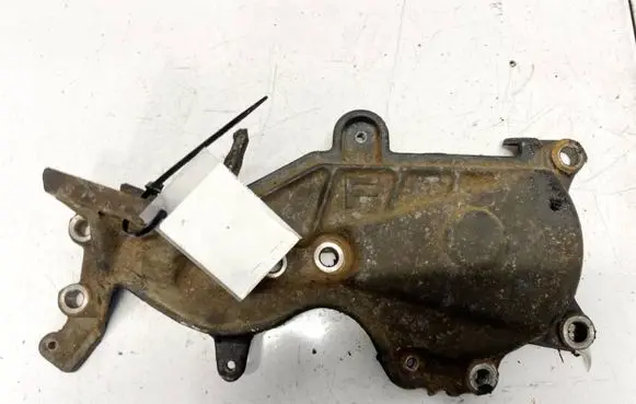 Toyota Avensis Verso Engine mounting bracket