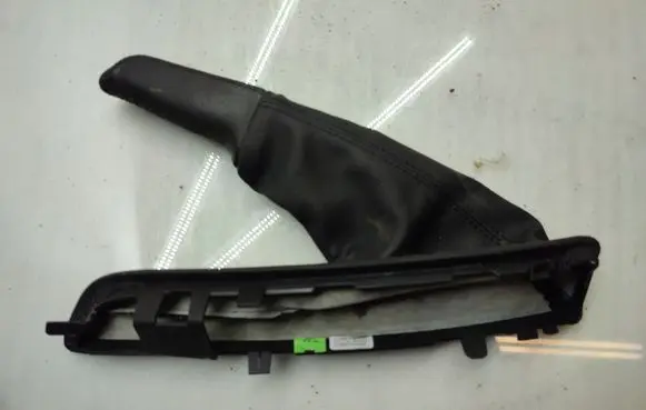 BMW 1 E81 E87 Handbrake trim 9142745