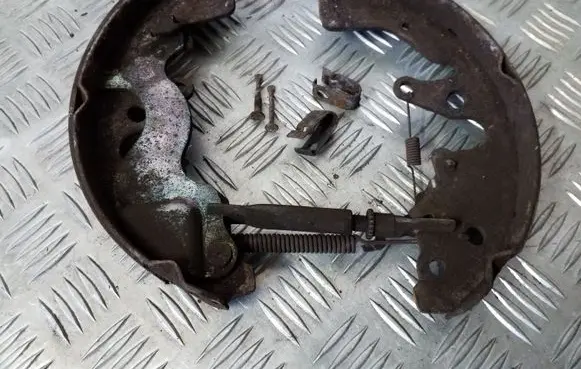 Suzuki Grand Vitara II Other handbrake/parking brake parts 
