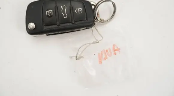 Audi A3 S3 8P Ignition key/card 8P0837220D