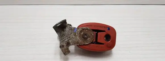 Muffler mount bracket/holder