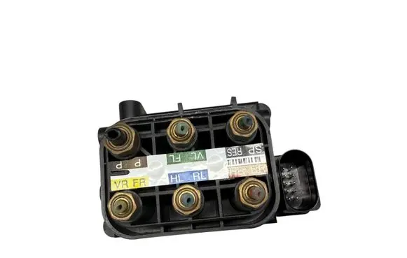Mercedes-Benz ML W164 Air suspension valve block A2123200358 2123200358