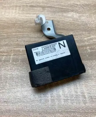 Toyota Avensis T270 Immobilizer control unit/module 8978405020 626978000