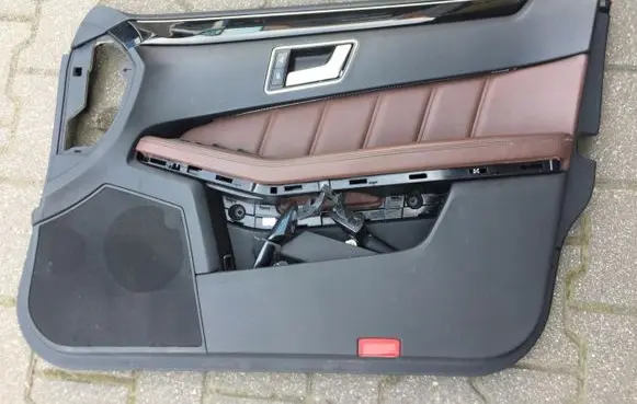 Mercedes-Benz E W212 Front door card panel trim