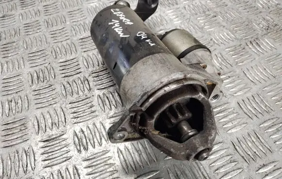 Opel Zafira A Starter motor