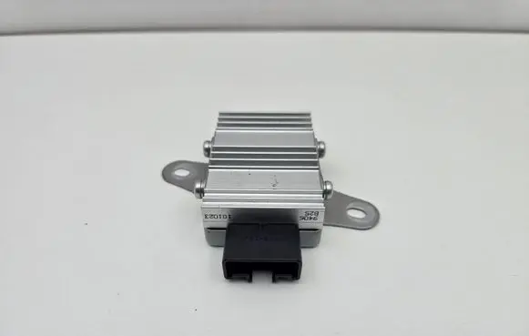Lexus UX Fuel injection pump control unit/module 8957078010 1049935094