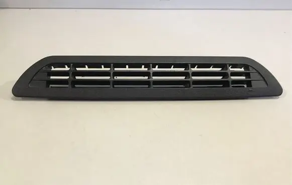 Rear air vent grill