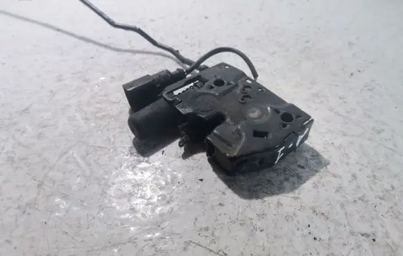 Audi A1 Tailgate/trunk/boot lock/catch/latch