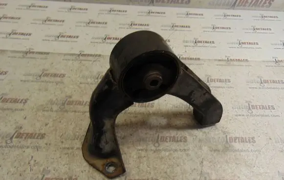 Mitsubishi Lancer X Engine mount bracket MN184059