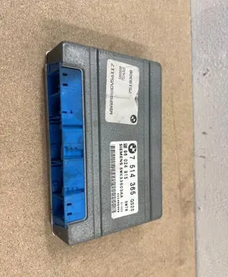 BMW 5 E39 Gearbox control unit/module 7514365
