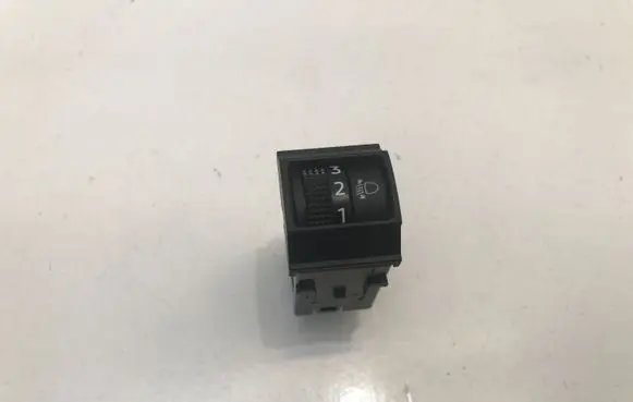 Nissan Qashqai J12 Headlight level height control switch 299192122 6RA0A