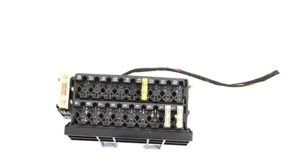 Mini Cooper Countryman R60 Fuse box set A6385454440