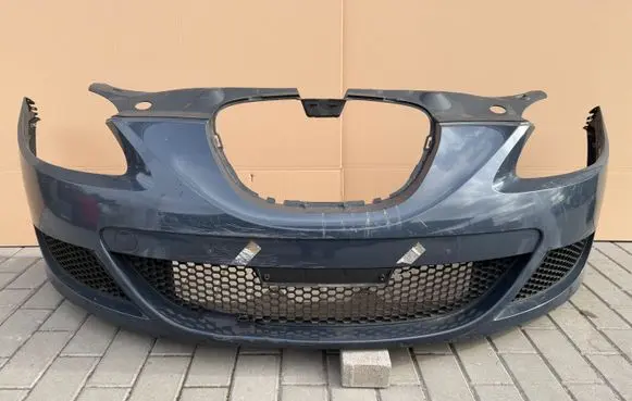 Seat Leon (1P) Front bumper 