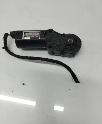 Opel Insignia A Seat adjustment motor 4513431 002172009
