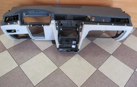 Volkswagen Arteon Radio/GPS head unit trim