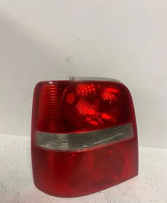 Volkswagen Touran I Rear/tail lights 1T0945095G 1T0945111E M2222