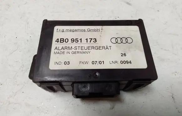 Audi A6 S6 C5 4B Alarm control unit/module 4B0951173