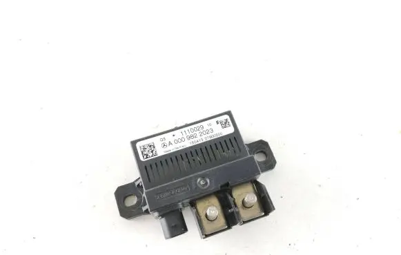 Mercedes-Benz E W212 Other control units/modules A0009822023 15041327900500 1110029