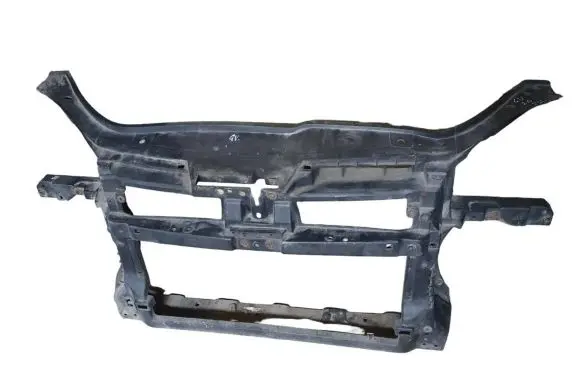 Volkswagen Golf V Radiator support slam panel