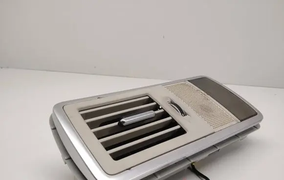 Land Rover Range Rover L405 Rear air vent grill DPLA630E71DB