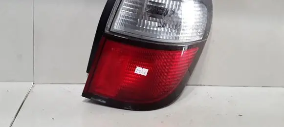 Mazda 626 Rear/tail lights R2265