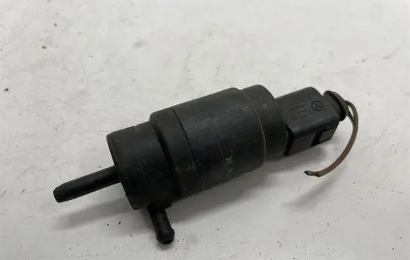 Windscreen/windshield washer pump