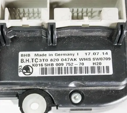 Skoda Yeti (5L) Interior fan control switch 3T0820047AK