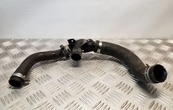 Volvo V40 Engine coolant pipe/hose 9671124980