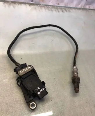 BMW X2 U10 Lambda probe sensor 782247803