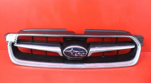 Subaru Legacy Front grill