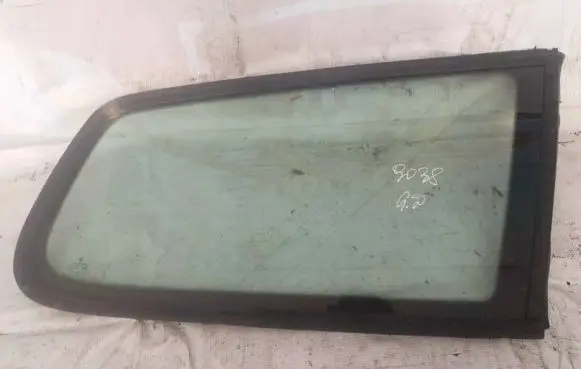 Volkswagen PASSAT B6 Rear side window