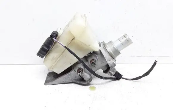 Mercedes-Benz ML W164 Master brake cylinder A1644300202