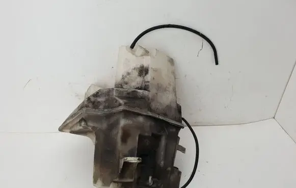 Volvo XC90 Windshield washer fluid reservoir/tank 8659490 1783 8648191
