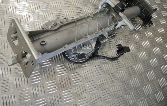 BMW X5 F15 Steering wheel axle