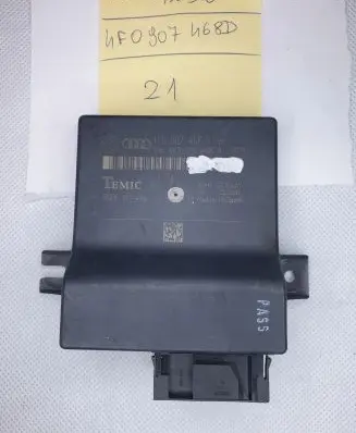 Audi A6 S6 C6 4F Gateway control module 4F0907468D