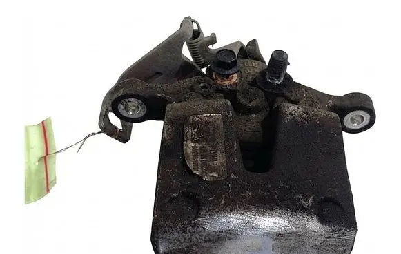 Hyundai i30 Rear brake caliper