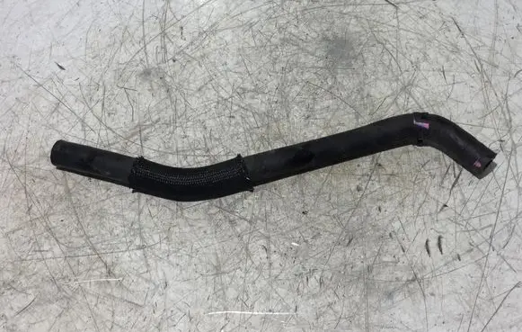 Toyota Yaris Engine coolant pipe/hose