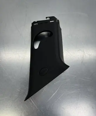 Hyundai Santa Fe (C) pillar trim 858512W000