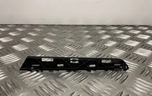 BMW M4 F82 F83 Fender trim (molding) 2356980 8068586 2356982