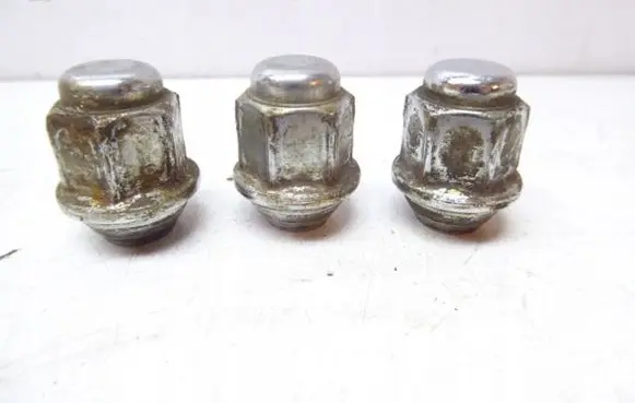 KIA Ceed Nuts/bolts 