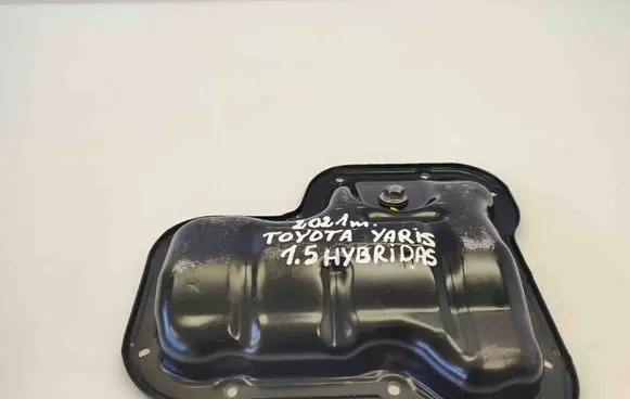 Toyota Yaris XP210 Oil sump 