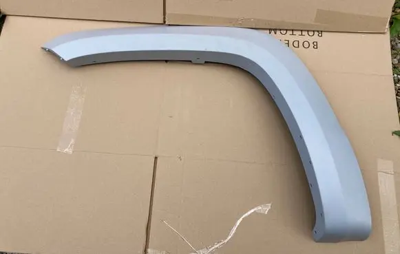 Volkswagen Amarok Front arch trim DNR16850 2HH853717