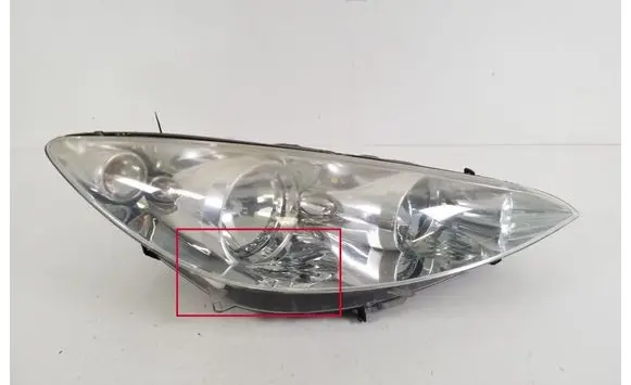 Peugeot 308 Headlight/headlamp 